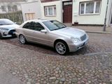 Mercedes-Benz Mercedes Benz - Mercedes-Benz 220 aus 2005