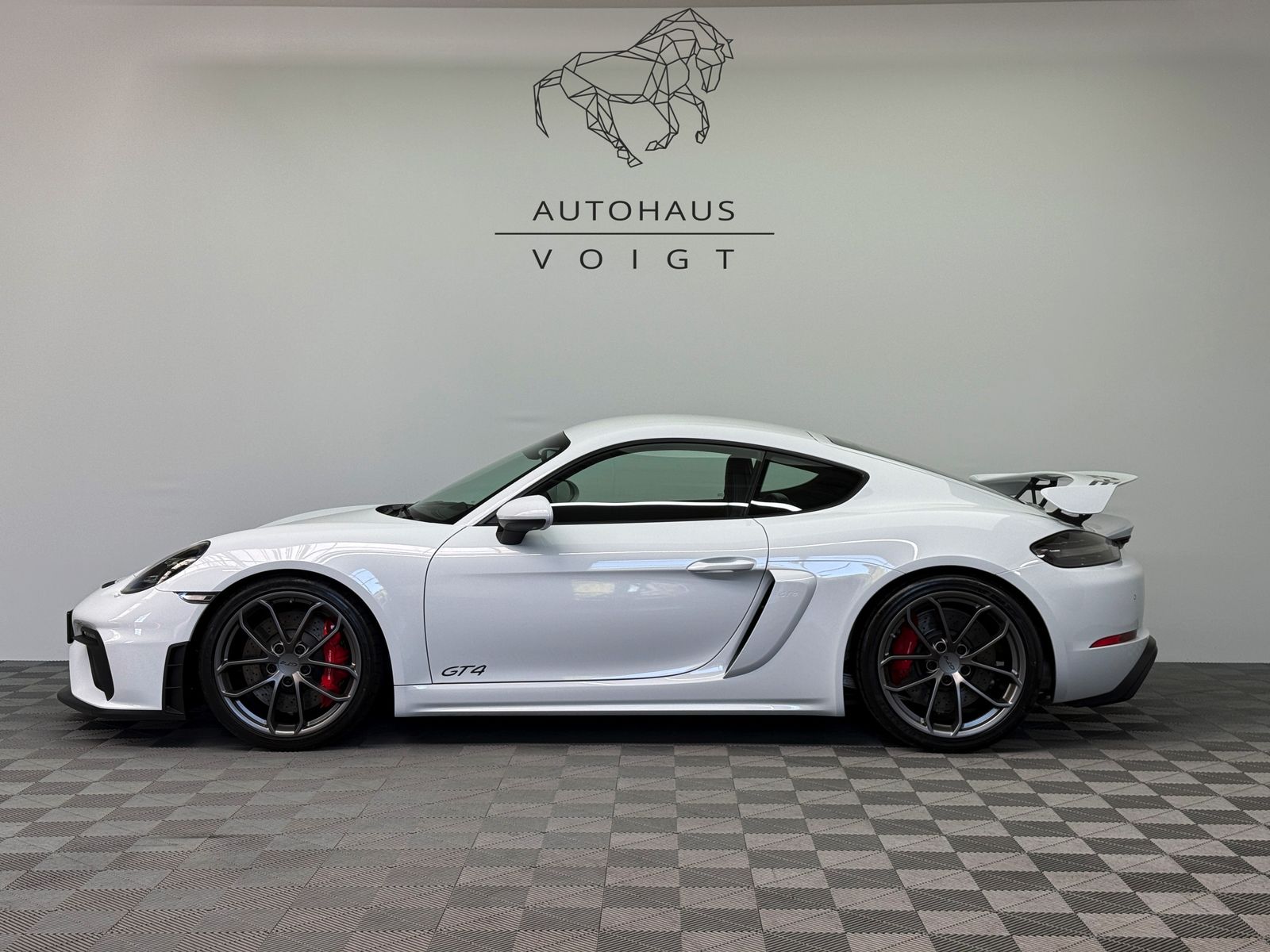 PORSCHE Cayman GT4|2.Hand|Approved|PDLS+|Bose|PCM|PASM|
