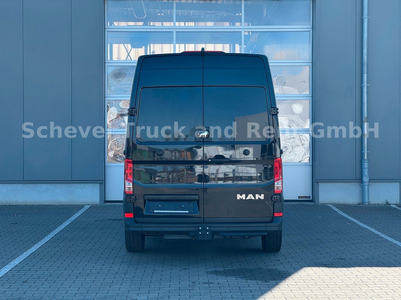 Fahrzeugabbildung MAN TGE 3.180 Kasten LED, Navi, Kamera, Standhzg