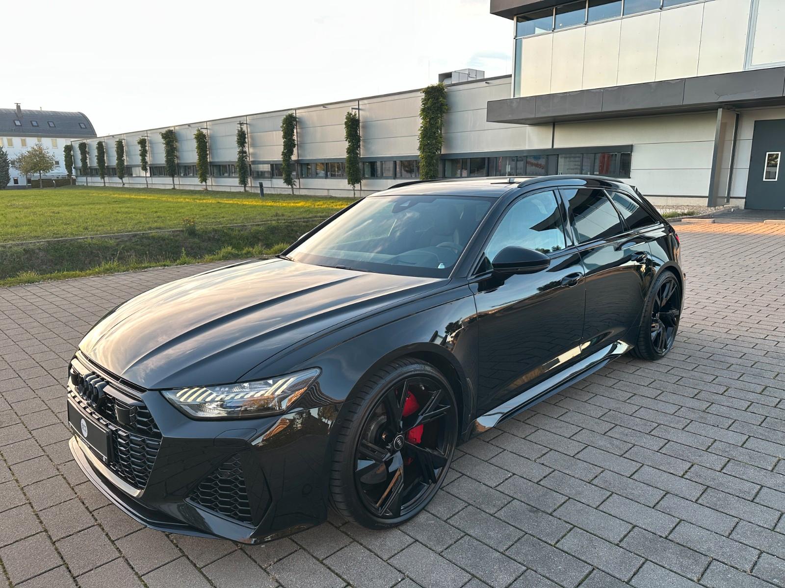 Audi RS6 Performance/B&O/Pano/Stand/HeadUp/Sitzklima.