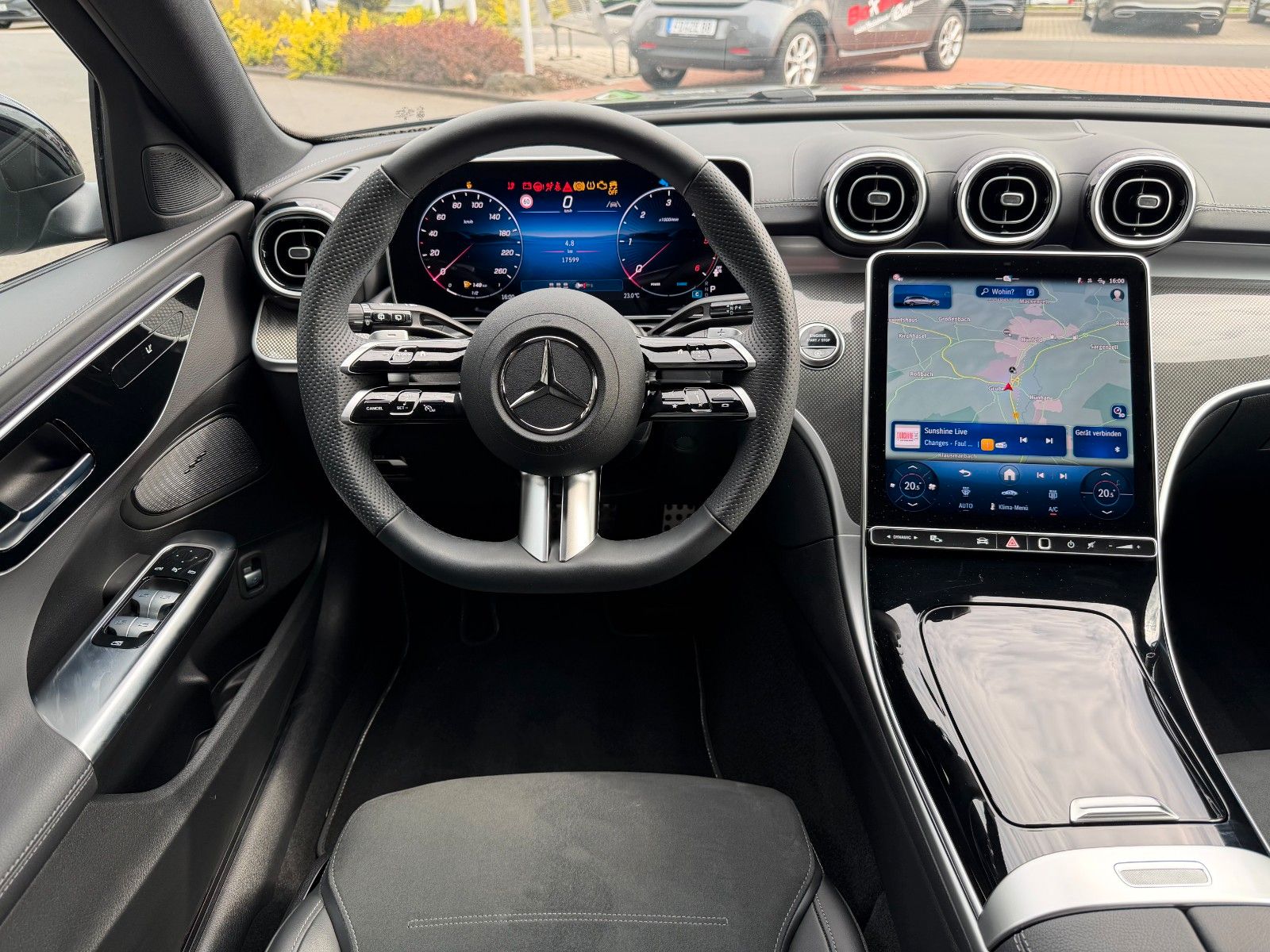 Fahrzeugabbildung Mercedes-Benz C 220 T d 4M AMG Night+AHK+Ambiente+TOTW+Winterp
