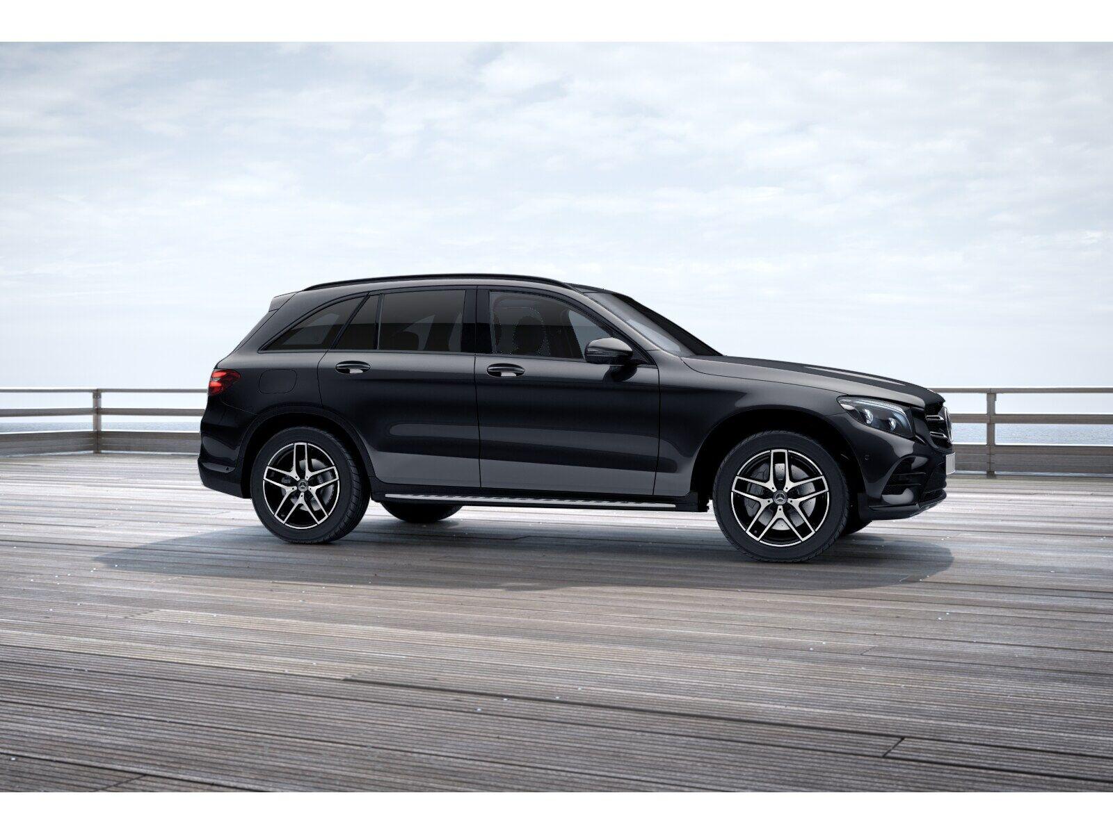 Mercedes-Benz GLC 300 4M AMG+NIGHT+AHK+DISTR.+PANO+LED+360-KAM