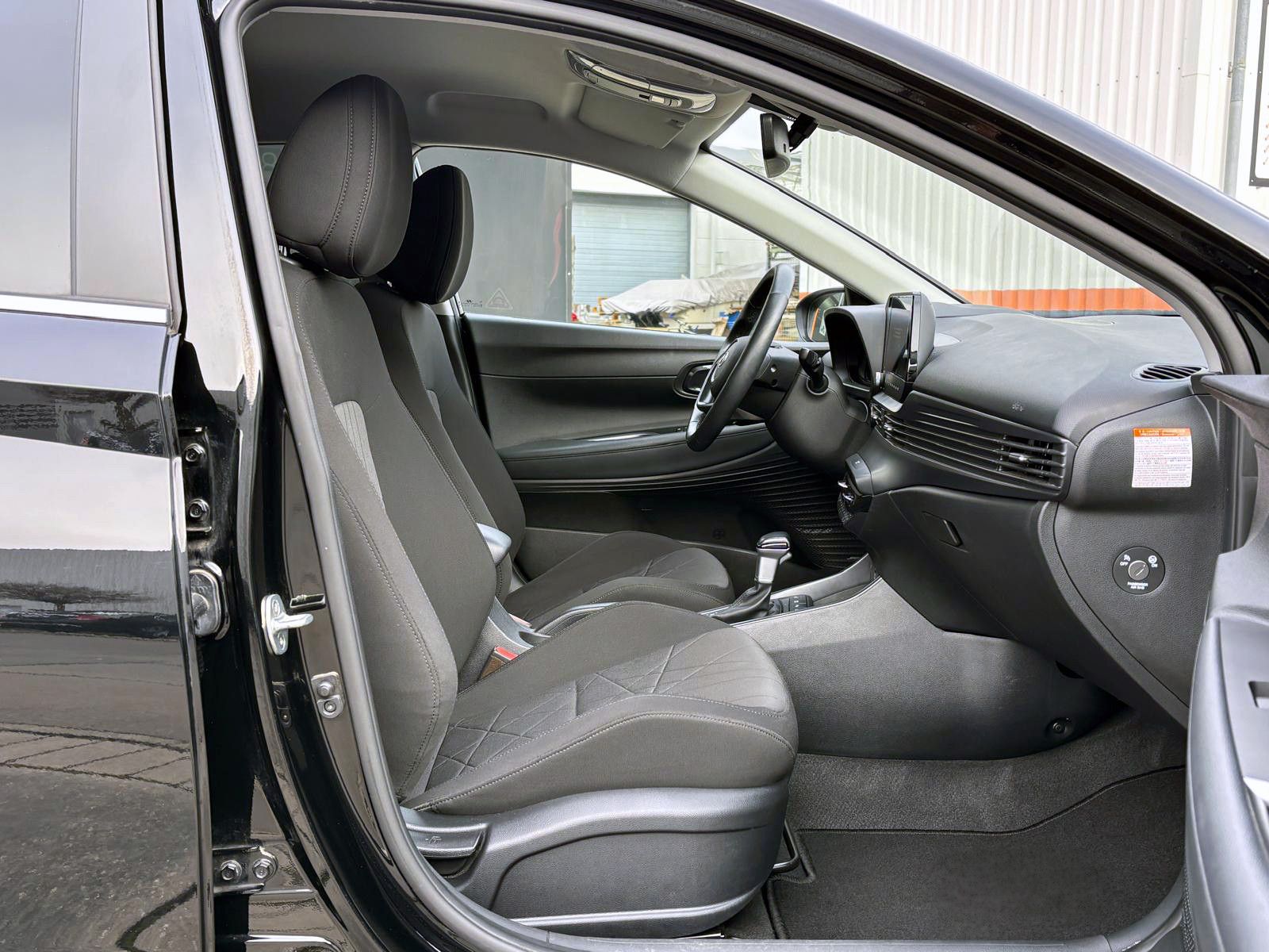 Fahrzeugabbildung Hyundai Bayon Prime 1.0TGDI Aut. 2WD LED ACC KAM SHZ NAV