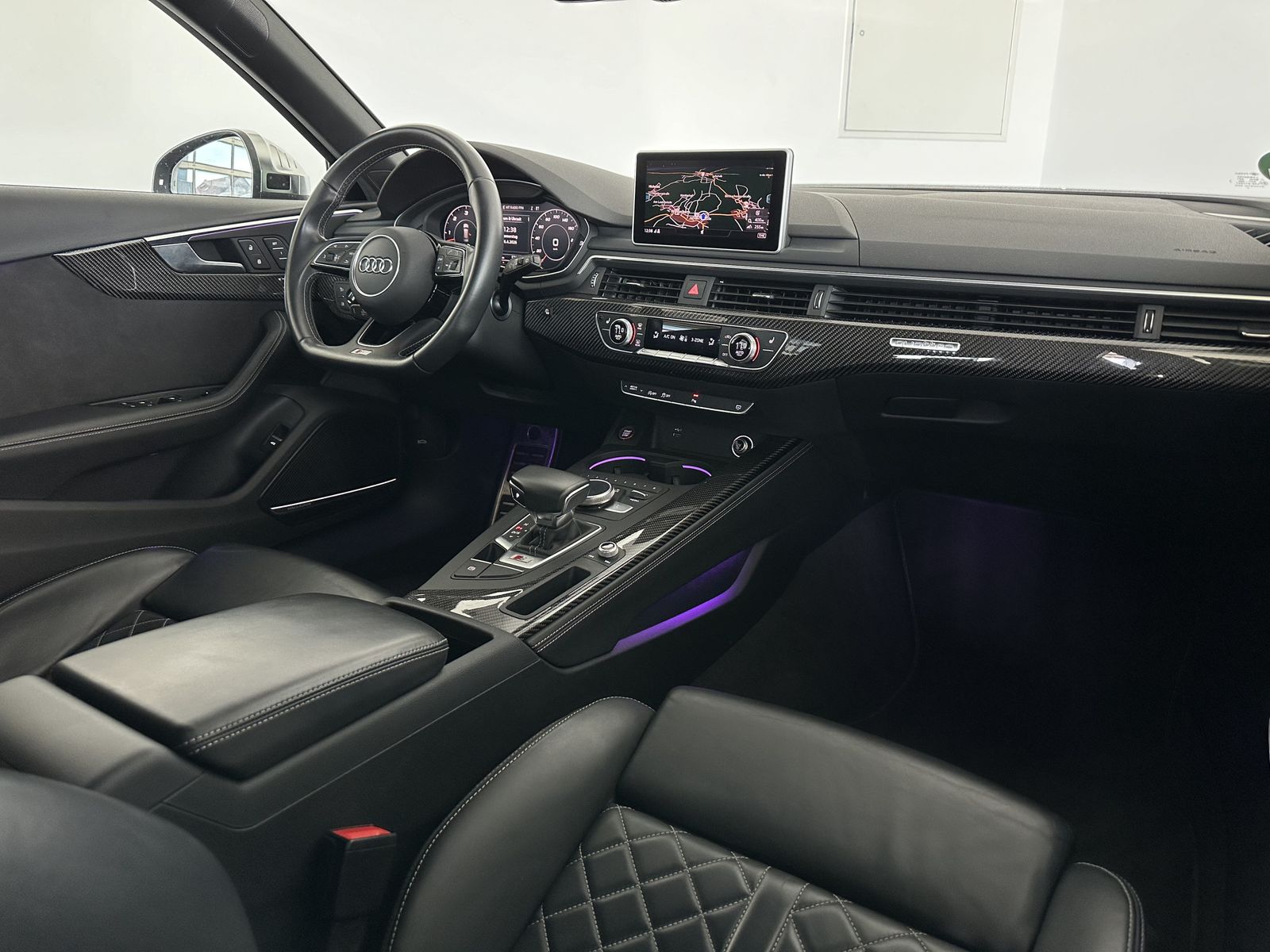 Audi S4 Avant 3.0 TDI quattro|NAVI|AHK|MASSAGE|ACC|BO foto 9