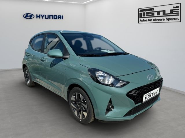 Fahrzeugabbildung Hyundai i10 Facelift (MJ24) 1.0 Benzin M/T Trend Navi Ap