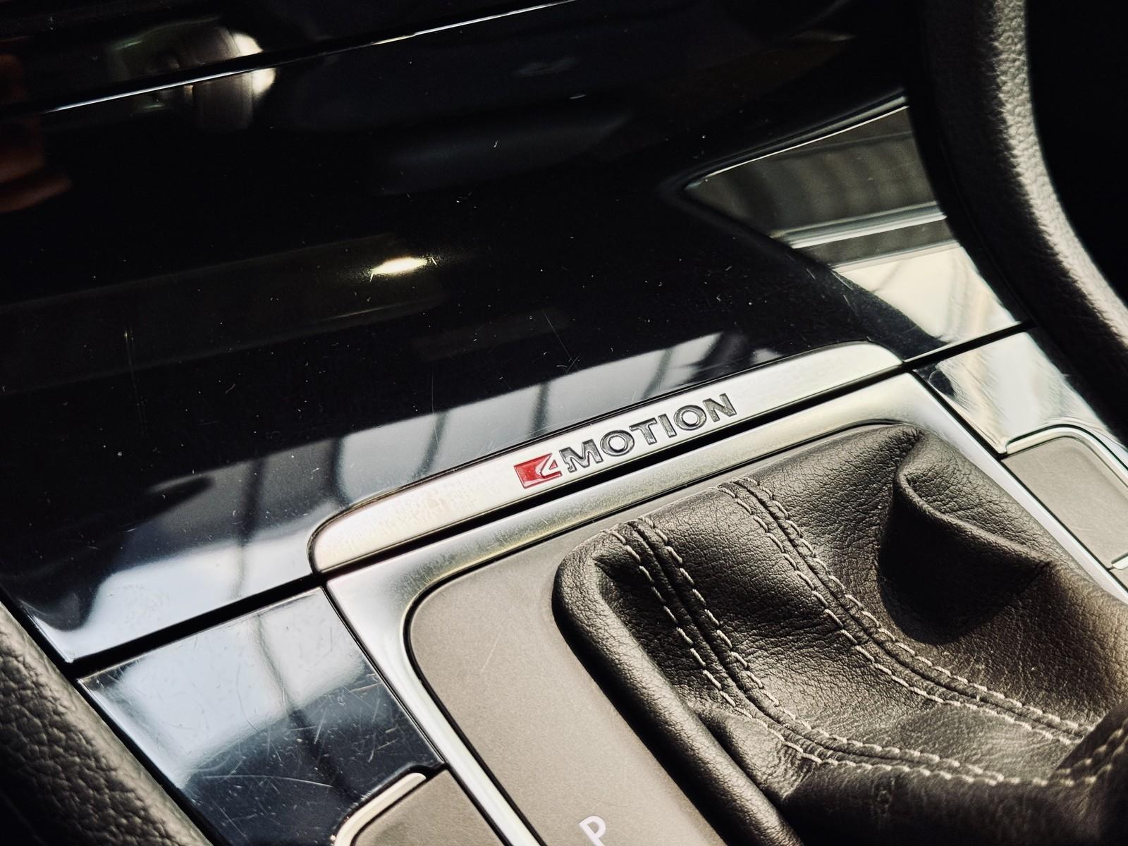 Volkswagen Golf VII R 4Motion|PANO|KAMERA|ACC|SPUR*