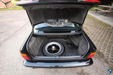 صورة مصغرة 17 لـ 1990 BMW M5