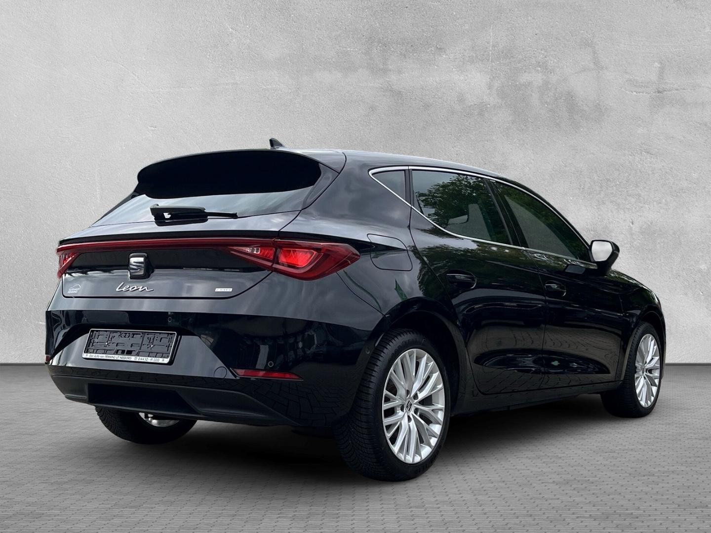 Seat Leon Xcellence 1.4 e-HYBRID LED ACC KLIMA NAV PD