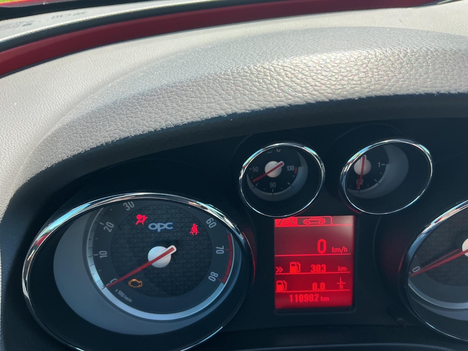 Opel Insignia OPC 2.8 V6 Turbo 4x4