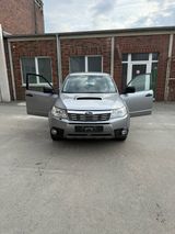 Subaru Forester  2.0D X - Subaru Forester aus 2011 mit Diesel-Antrieb