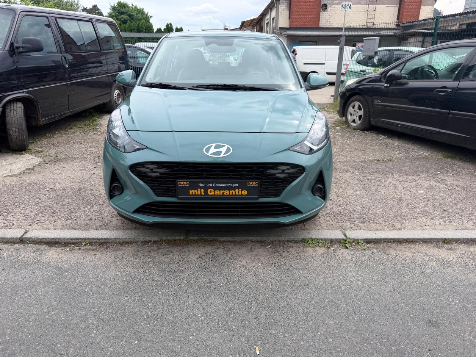 Hyundai i10 1.0 Trend AMT Navi CarPlay Kamera