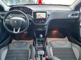 Peugeot 2008 Allure Aut/Panorama/Navi/T-Leder - Peugeot 2008 in Hannover