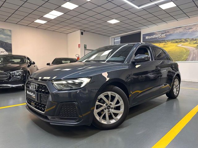 Audi A1 Sportback 25 1.0 tfsi Identity Black s-t