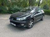 Peugeot 206 *Klima*Tüv*wenig Km*Leder - gebrauchte Peugeot 206 aus dem Jahr 2002