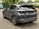 Hyundai TUCSON 1.6 T-GDI Plug-in Hybrid 4WD *PANO* VOLL* - Hyundai aus 2021