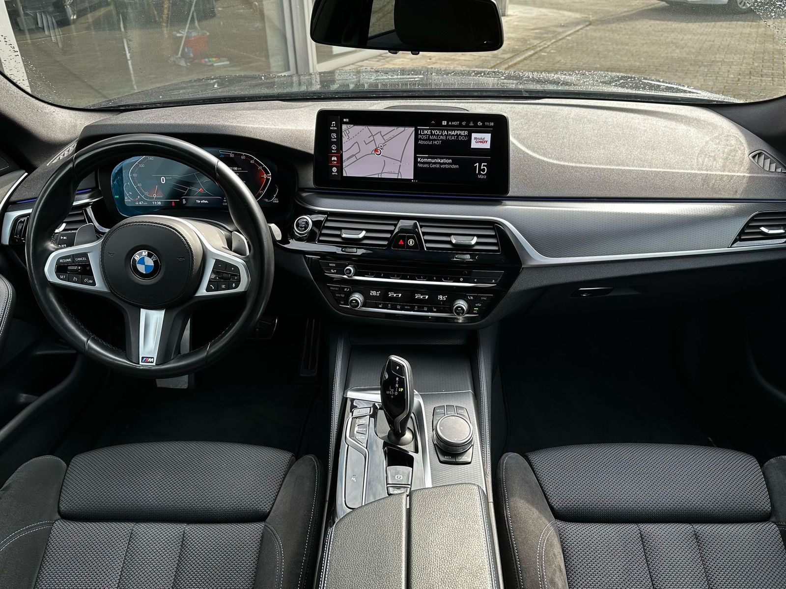 Fahrzeugabbildung BMW 520d Aut To Sport Aut M PAKET+SHADOW+VIRTU+PROF+