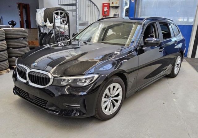 BMW 318d Touring Aut. Advantage|NAVI|SHZG|R-CAM|