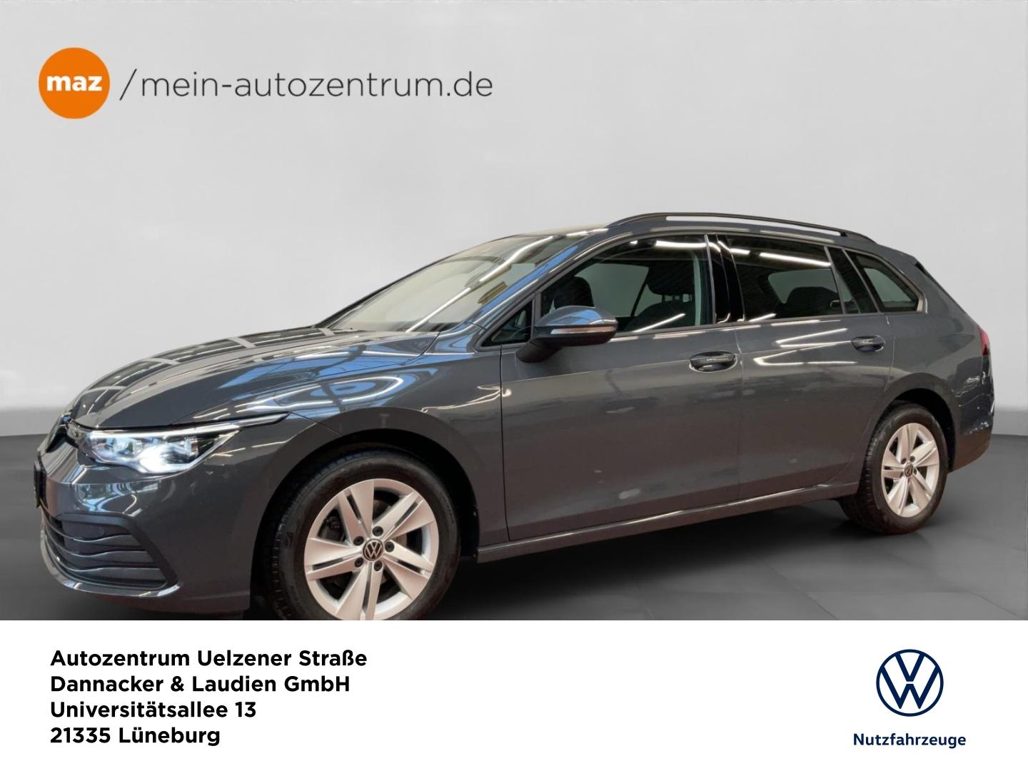 Volkswagen Golf VIII 1.5 eTSI Life Alu LED AHK PDC ACC Sitz