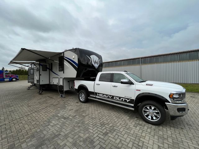 Coachmen Weekend Warrior USA