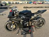 BMW S1000RR - BMW RENNSPORT