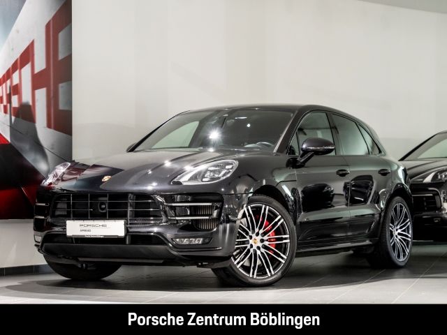 Porsche Macan Turbo Performance Burmester Sportabgas