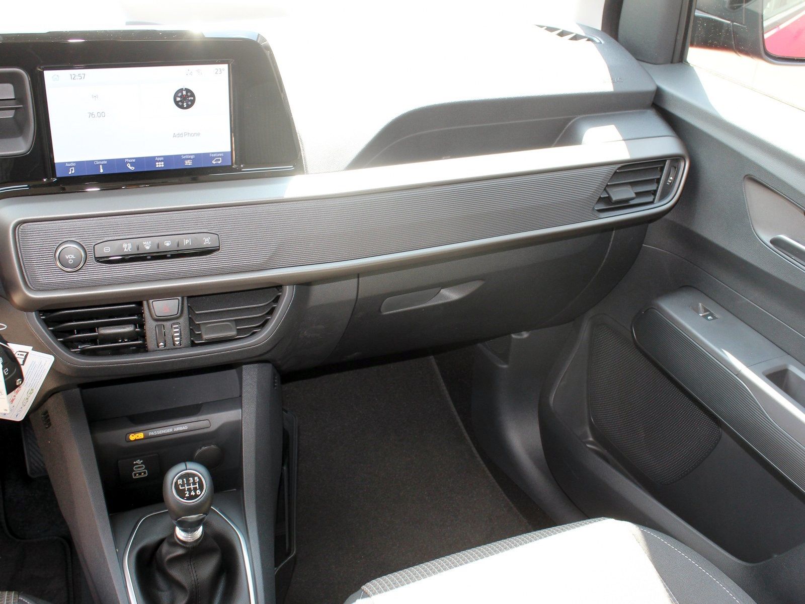 Fahrzeugabbildung Ford Tourneo Courier Trend