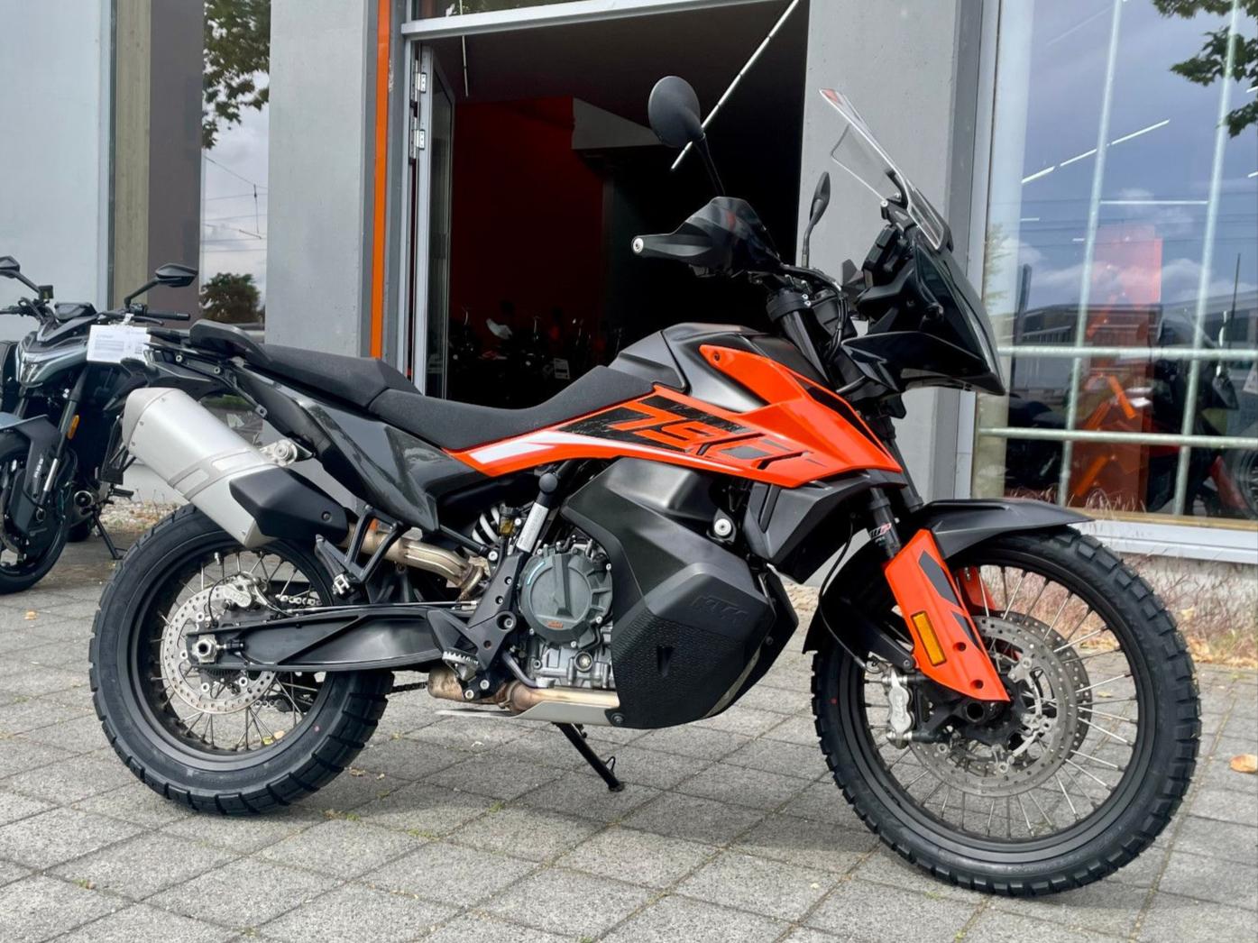 KTM 790 Adventure Service/TÜV/reifen NEU