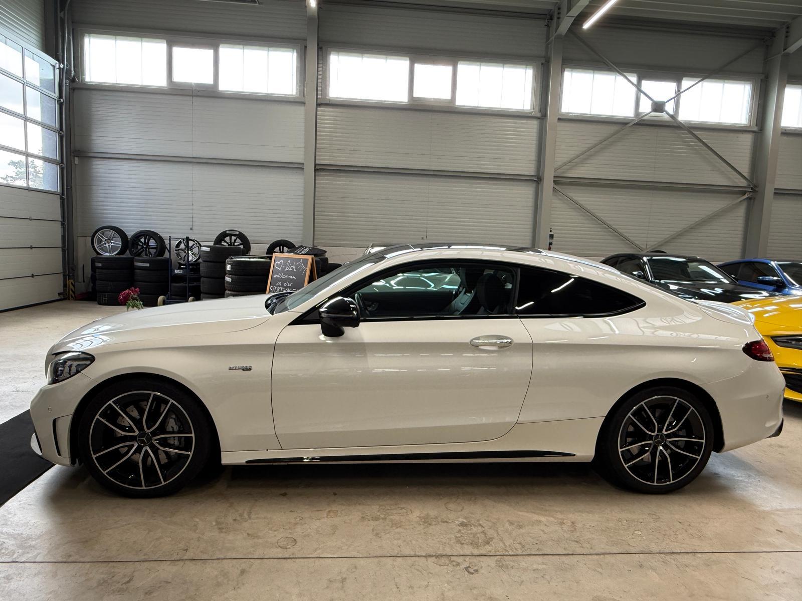 Mercedes-Benz C 43 AMG Coupe/AMG Perf.Abgas/Pano/Burmester/599