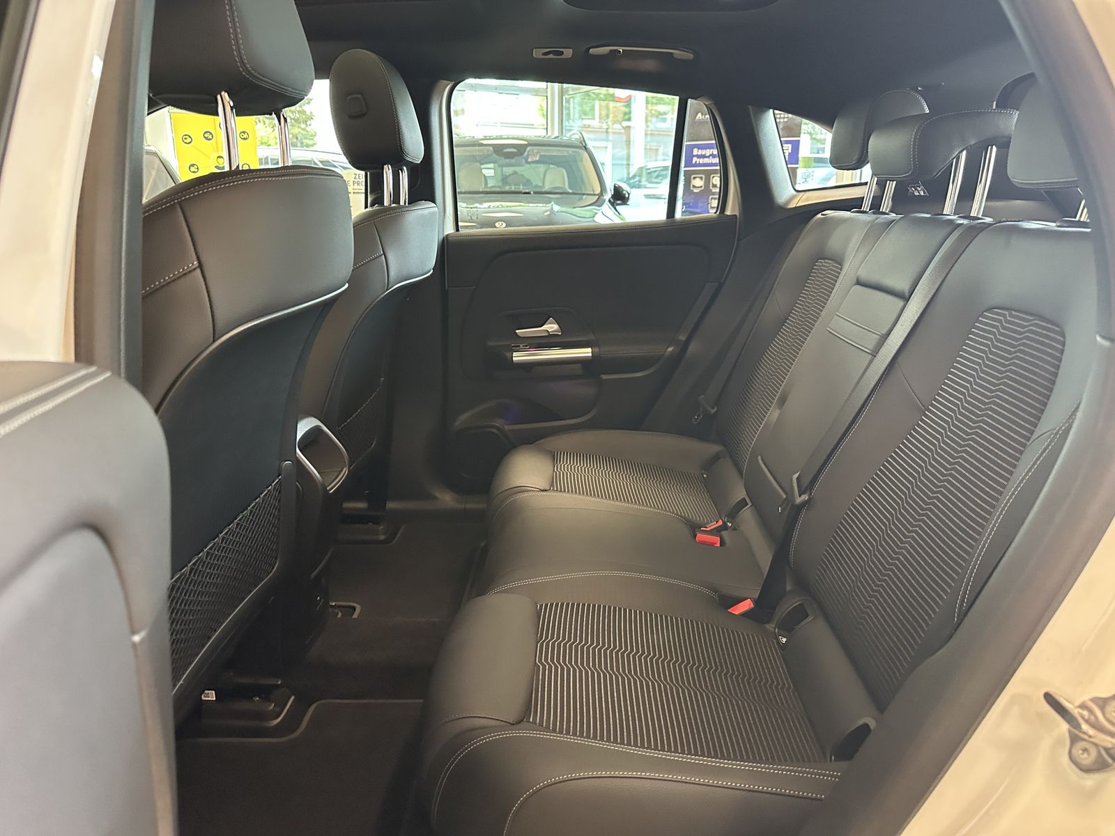 Mercedes-Benz EQA 250 Advanced*Pano*MBUX*CAM*Leder*Navi*SHZ foto 15