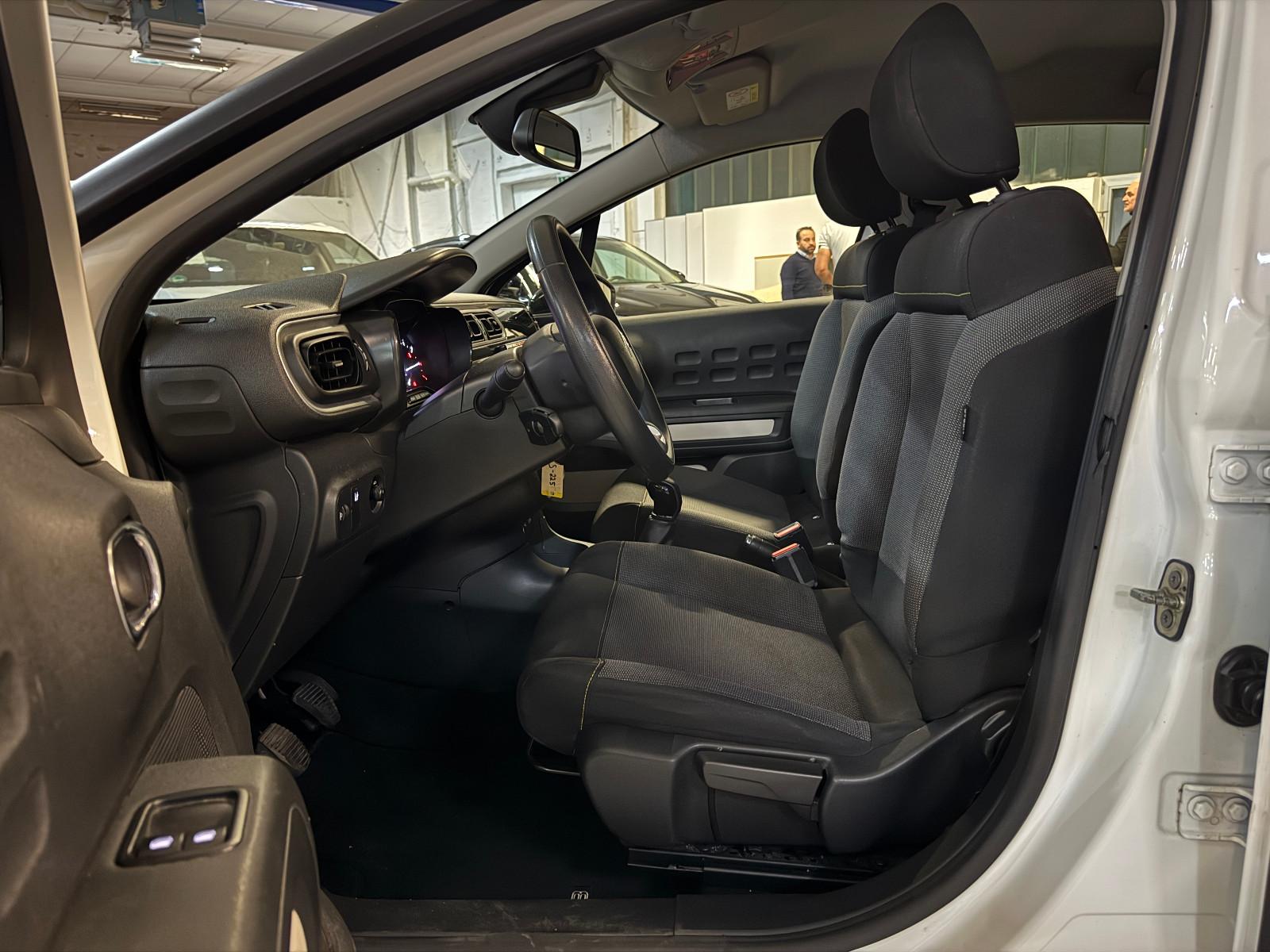 Citroën C3 1.6 HDI FEEL COLOR STYLE PAKET NAVI LED VOLL