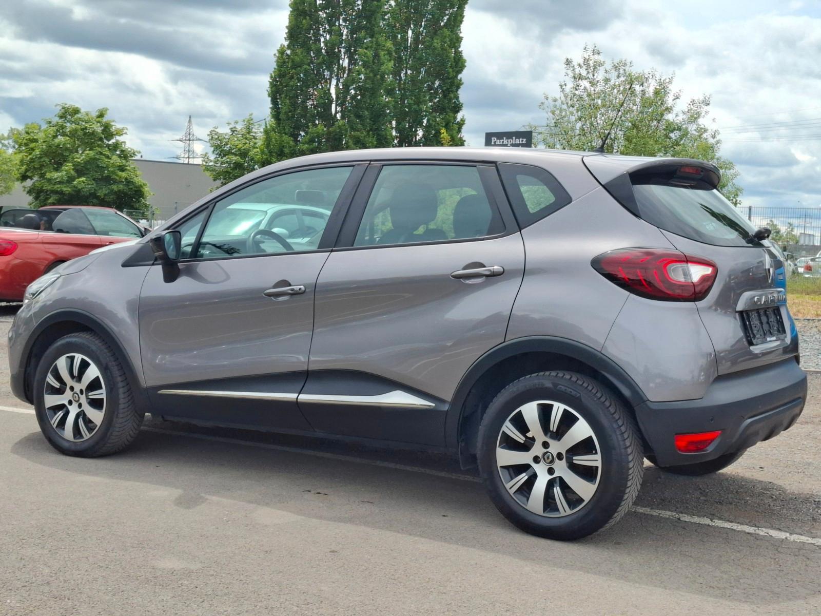 Renault Captur 1.5 DCi 90 EDC Limited,Navi,DAB