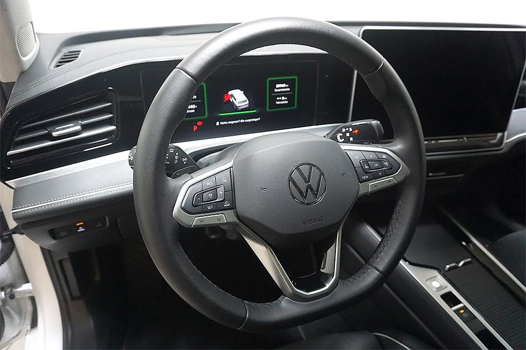 Volkswagen Passat 2.0TDI DSG Elegance Virtual AHK Sthz Pano, миниатюра 10
