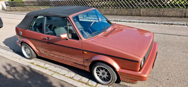 Volkswagen Golf 1 Cabrio