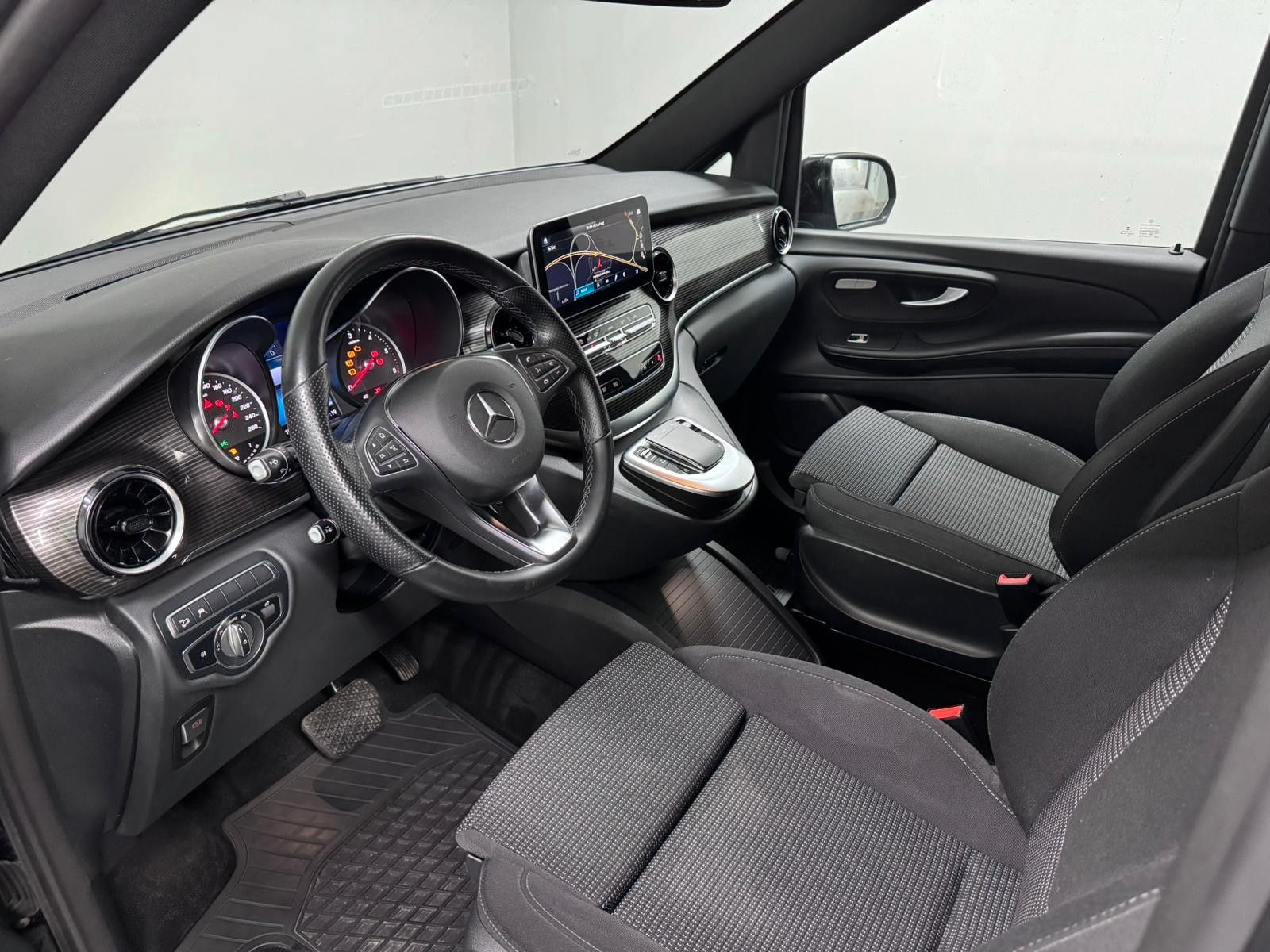 Fahrzeugabbildung Mercedes-Benz V 250 d 4Matic Aut. lang*DISTRO*LED*NAVI*AHK*SH
