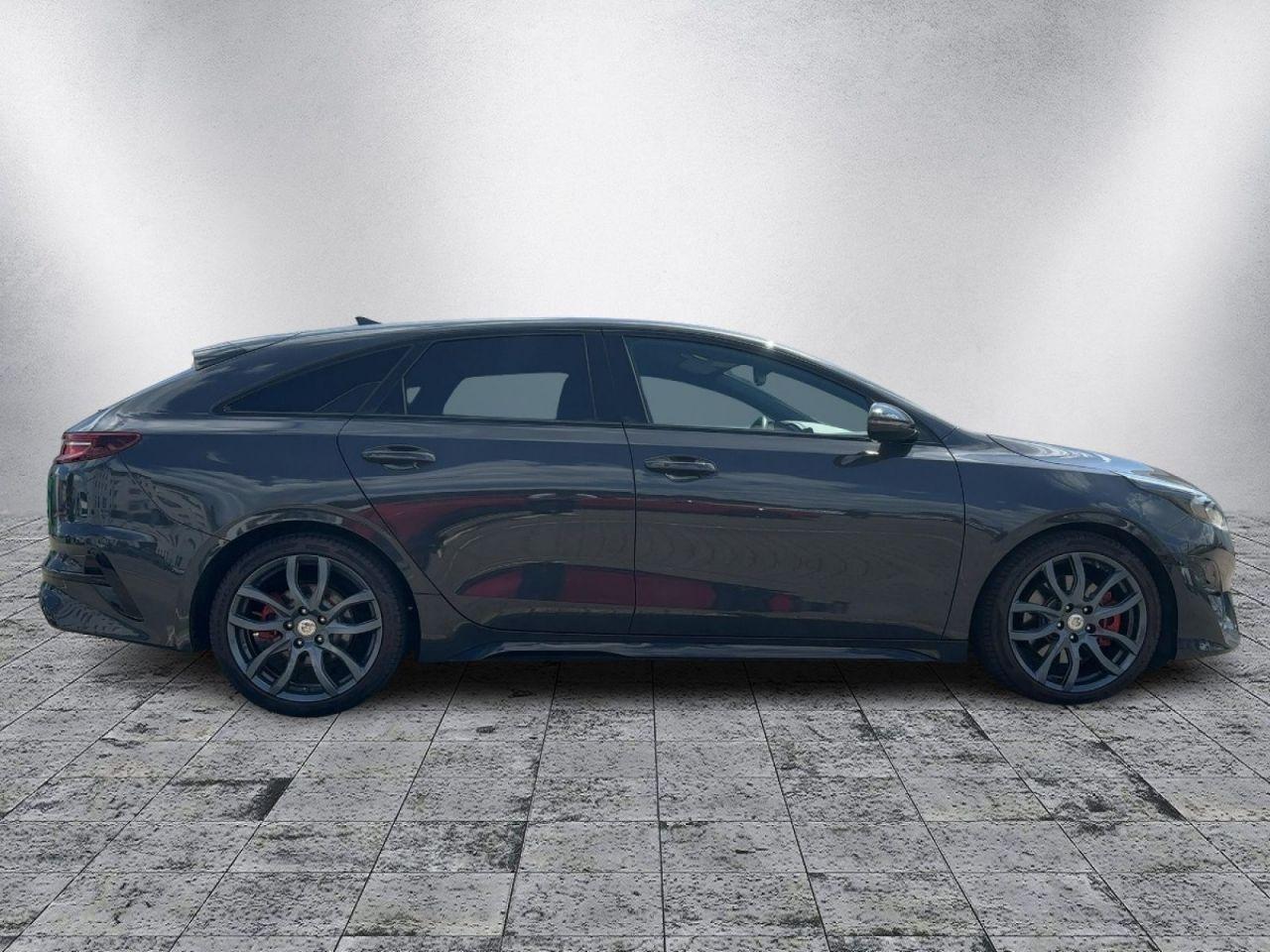 Kia ProCeed GT, 1.6 T-GDI, SHZ