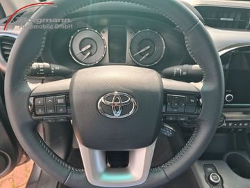 Toyota Hilux - 12