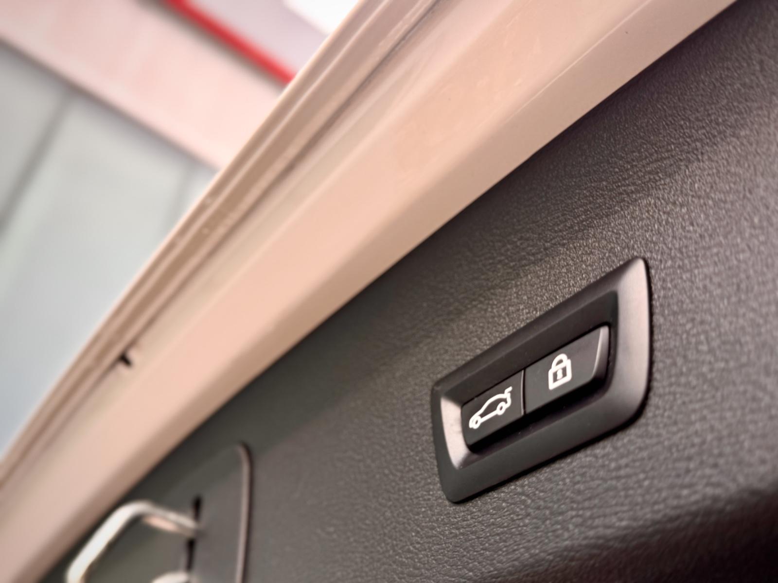 BMW X1 xDrive 25d M-Sport *AHK ASSIST PANO LED HIFI*, миниатюра 26