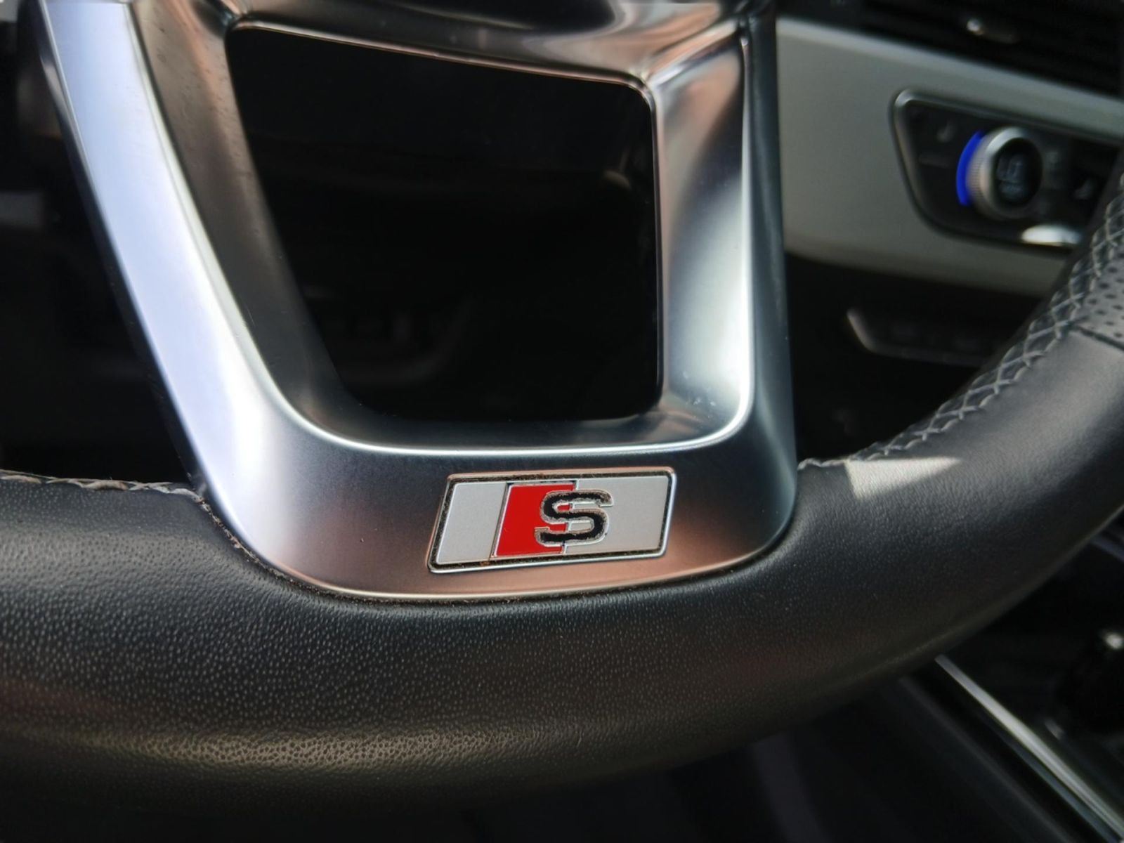 Audi A4 - Bild 16
