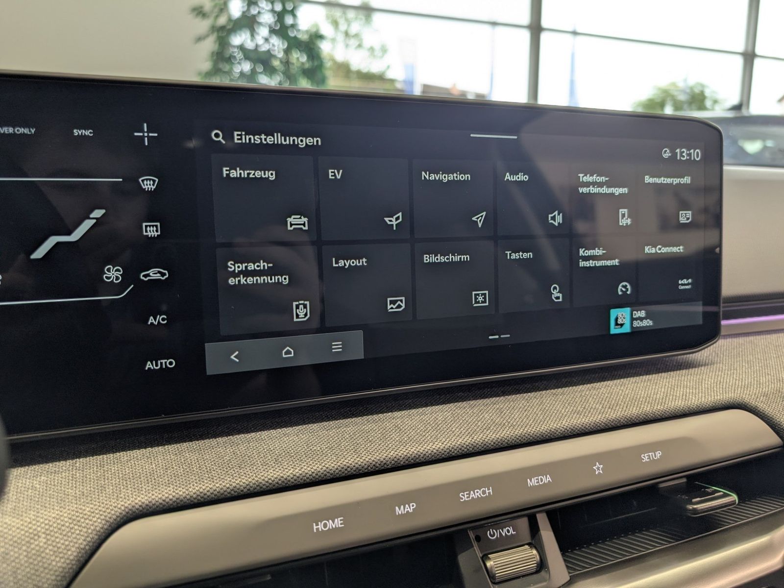 KIA EV4  81.4-kWh FWD Earth Upgrade Sound – Bild 24