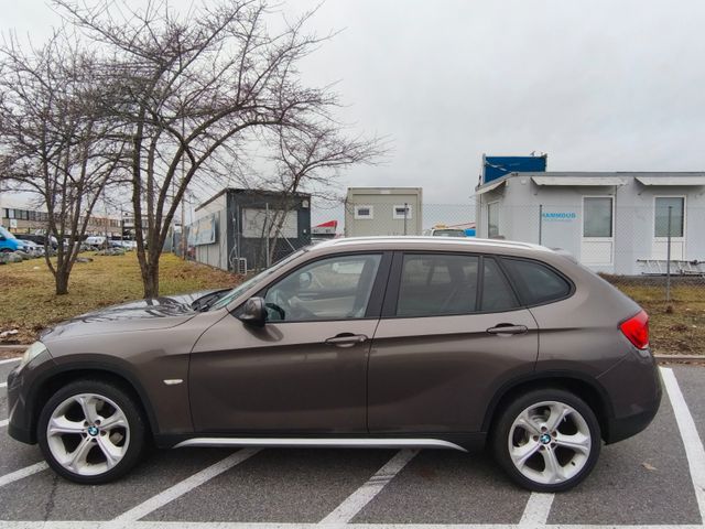 BMW X1 20 d xDrive,Bi-Xenon,Navi,Pano,Individiual