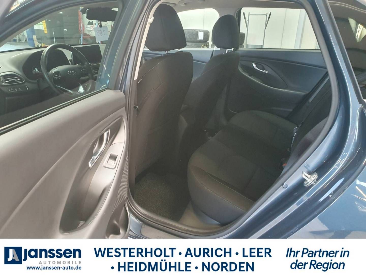 Fahrzeugabbildung Hyundai i30 5-Türer Benzin Turbo Edition 30 PLUS