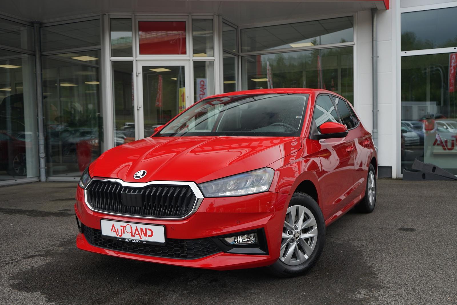 Skoda Fabia1.0 TSI DSG LED Kamera Sitzheizung