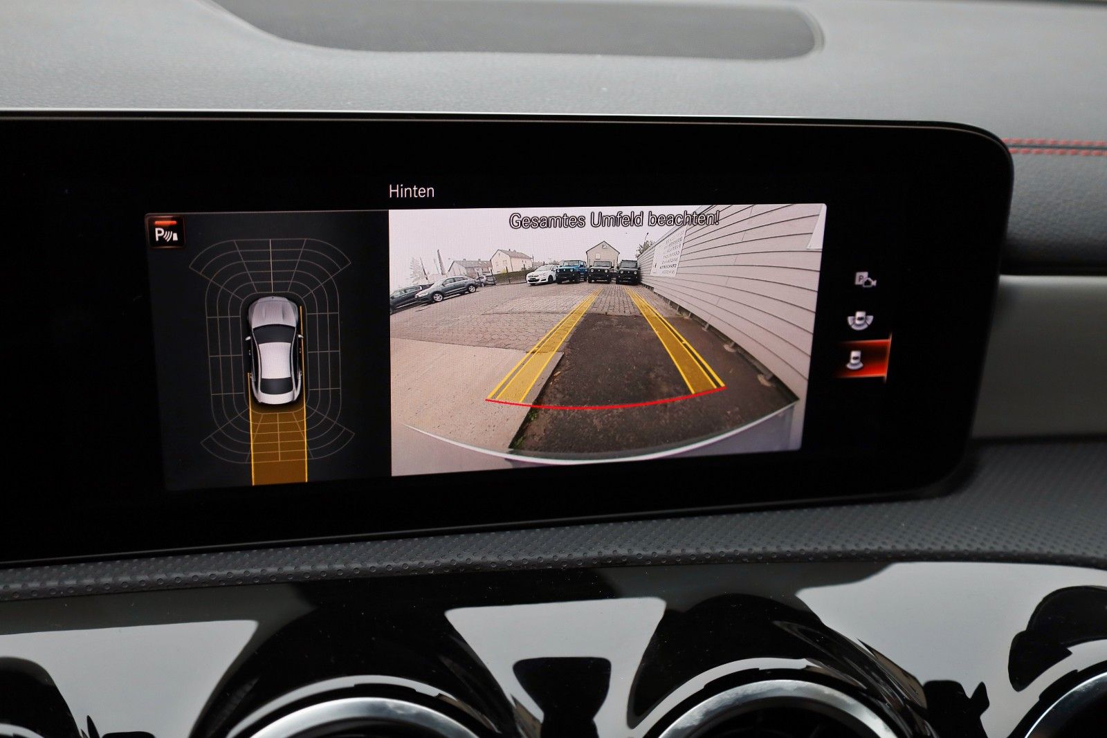 Fahrzeugabbildung Mercedes-Benz CLA 250e AMG Line Coupé Line T.Leder,Navi,LED,SH