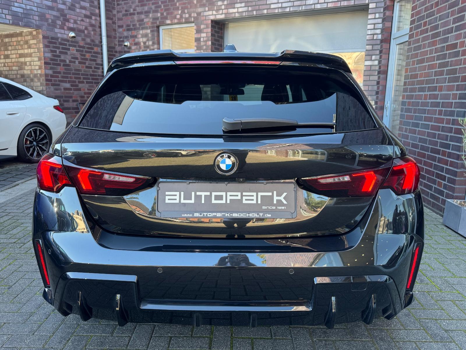 BMW 1 Series i M SPORT PRO HUD 360 h/k AktivSitze DASHCAM, миниатюра 8