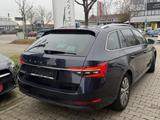 Skoda Superb Combi 2.0 TDI DSG Style1HAND*RFK*LED*TOTW - Skoda Superb in Duisburg