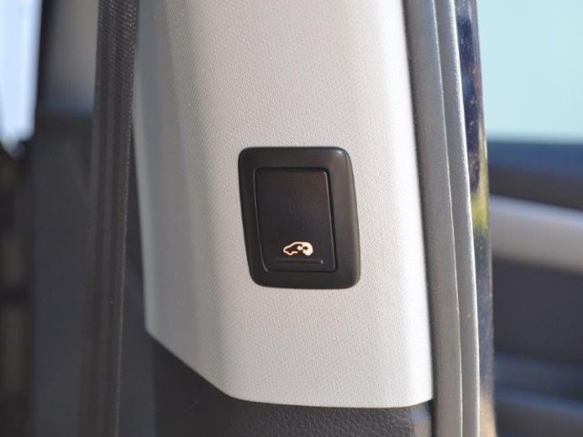 Sharan 2.0 TDI Life XENON/17-ZOLL/GRA/PARK-ASSIS