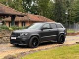 Jeep Trackhawk 922PS Lamborghini Nero Nemesis
