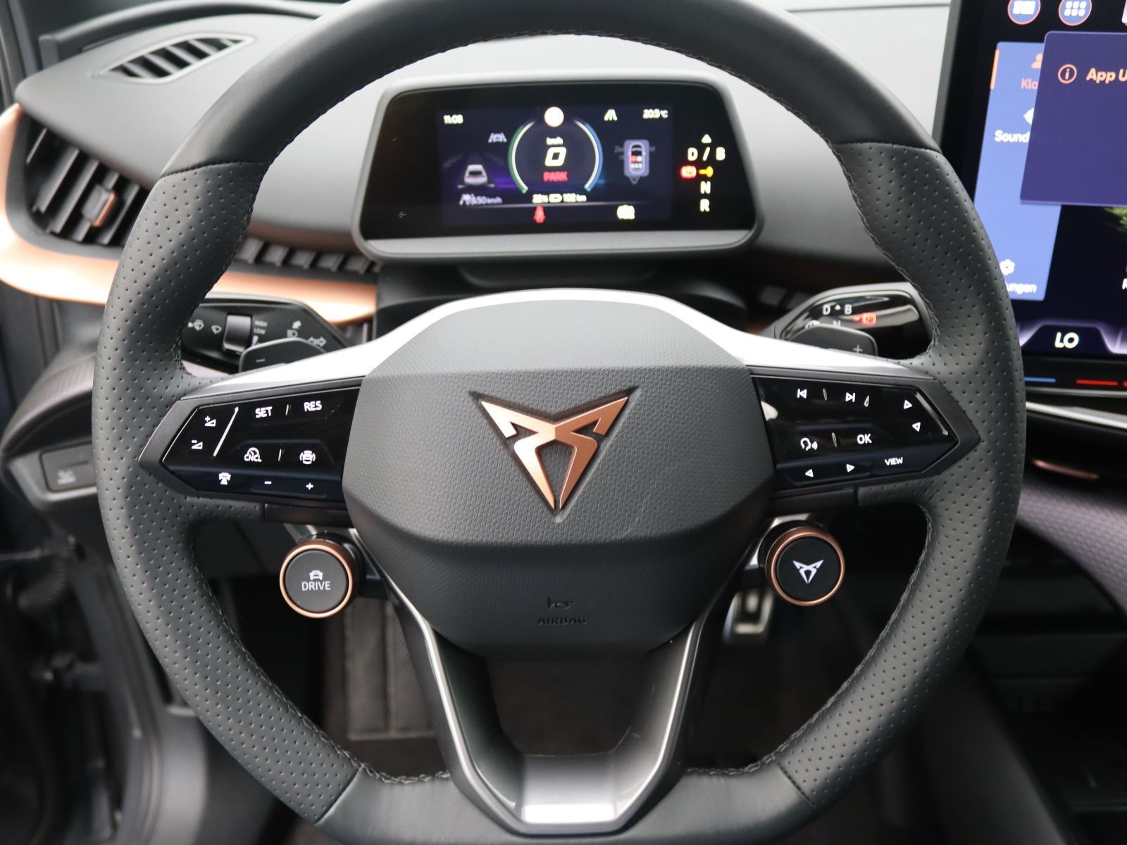 Cupra Tavascan - Bild 15