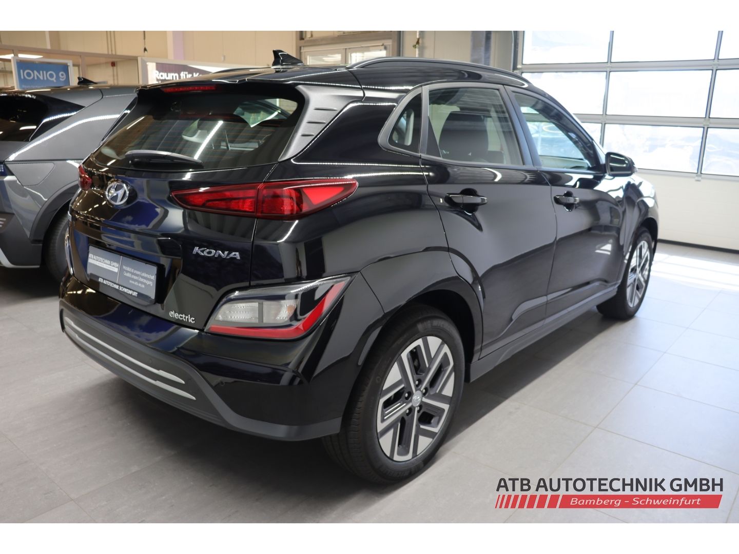 Fahrzeugabbildung Hyundai KONA Elektro Select 39,2kWh 96,4% SOH ACC Apple