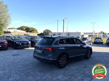 Volkswagen Tiguan - 9